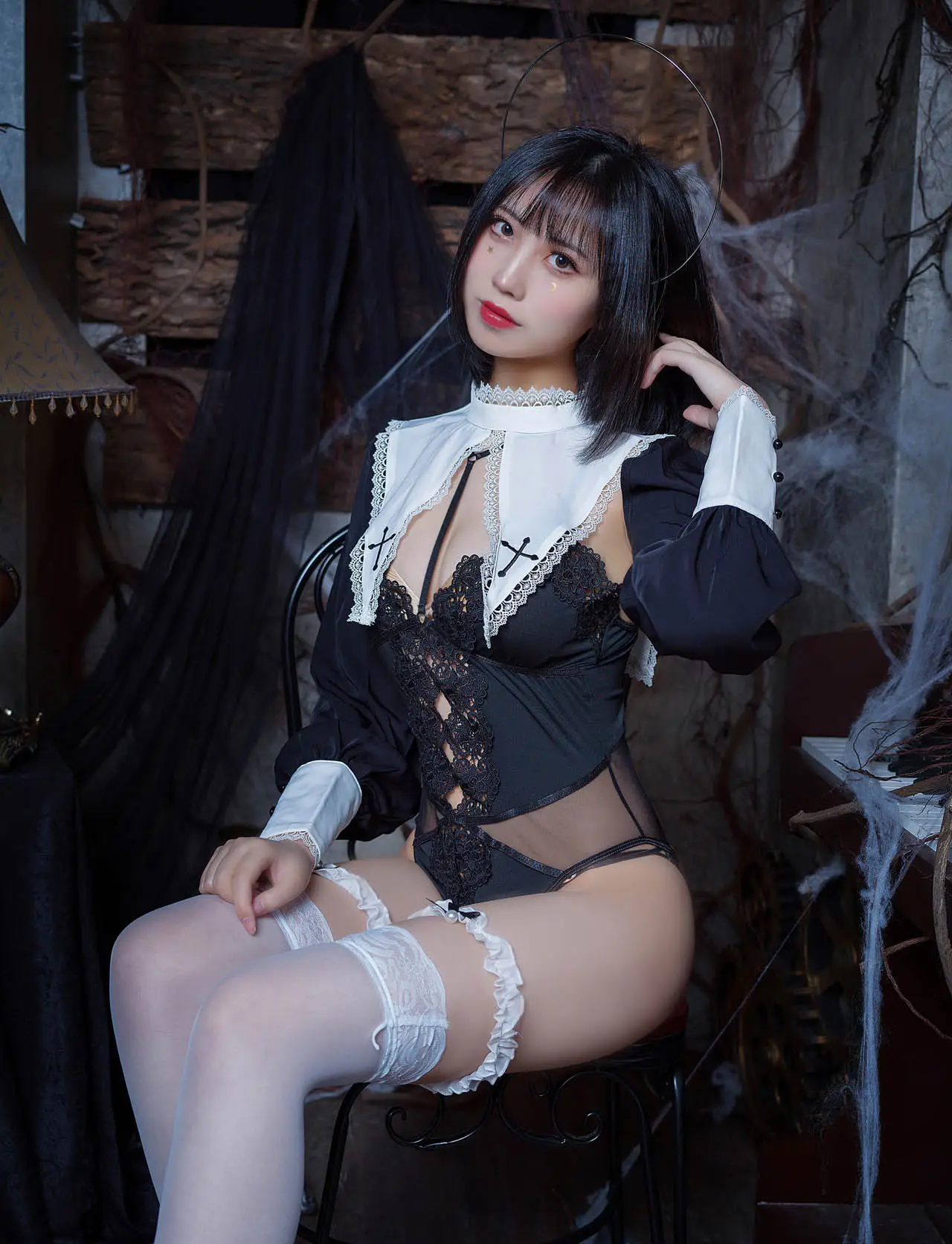 念雪ww Cosplay私房写真图包合集下载