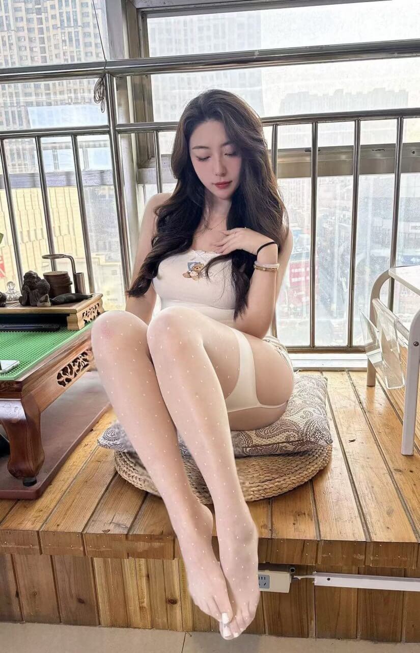 杨晚拧 微密圈写真套图合集下载
