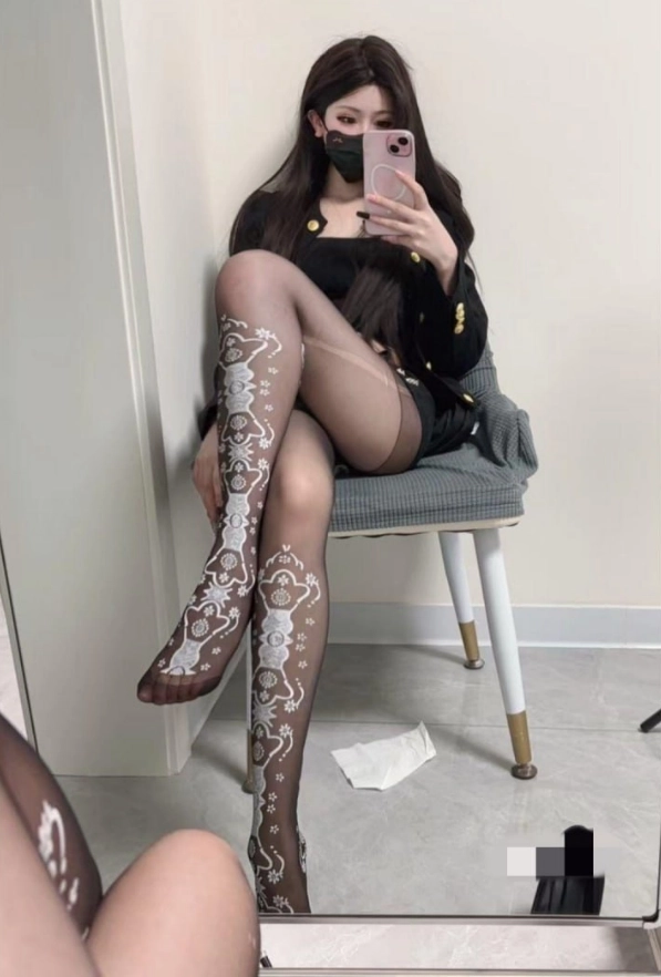 嘴一个木啊 微密圈图片写真合集下载