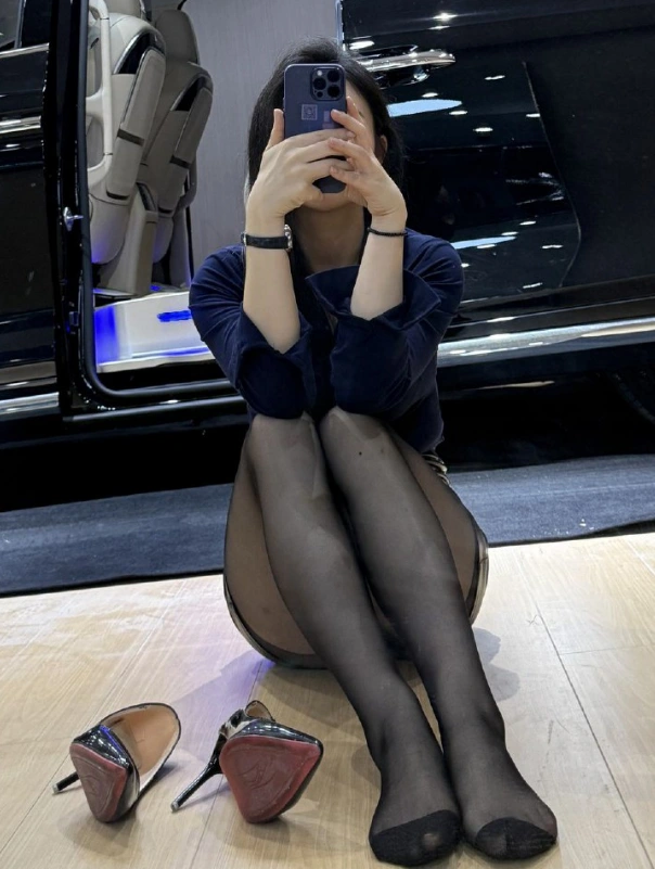 王阿姨 微密圈美女写真资源合集下载