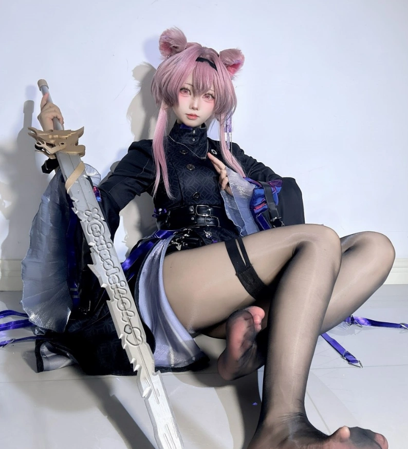 推特希尔薇 Cosplay写真资源合集